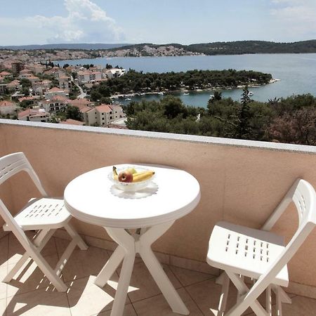 Ferienwohnung Mia Trogir Exterior foto