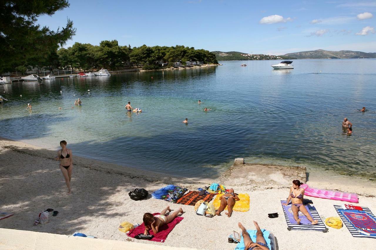 Ferienwohnung Mia Trogir Exterior foto